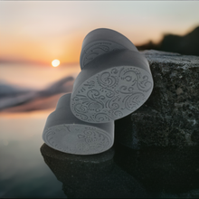 Load image into Gallery viewer, Share Butter and  Charcoal Soap (3 Soaps)
