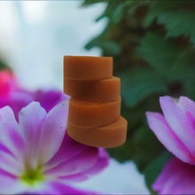 Load image into Gallery viewer, Geranium Vegan Soap (3 Soaps)