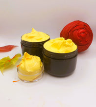 Load image into Gallery viewer, Saffron Brightening Face Cream, Handmade