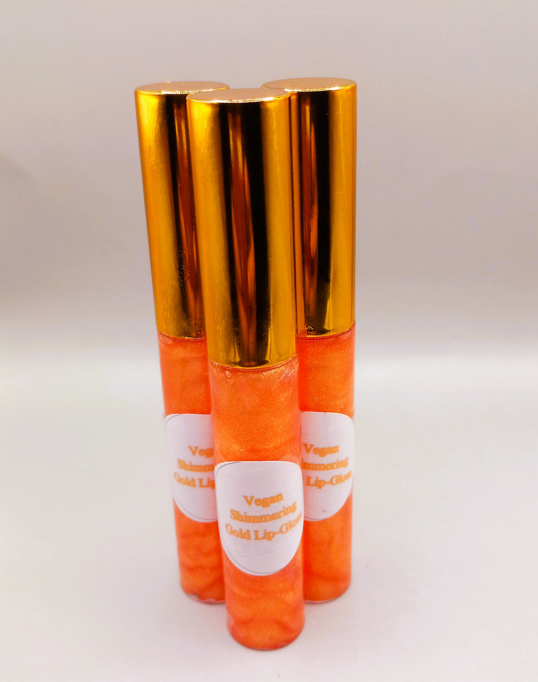 Shimmering Golden Vegan Lip-Gloss